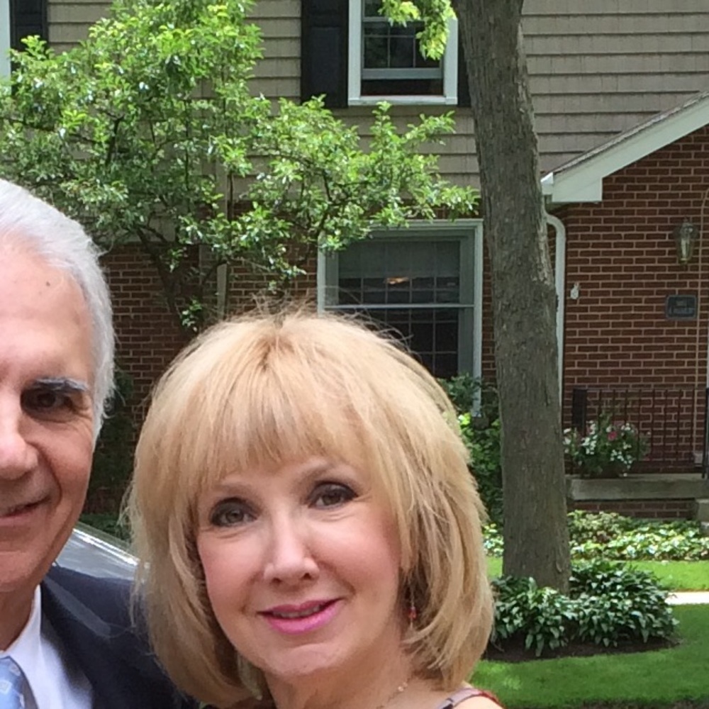 Meet your Posher, Lenore